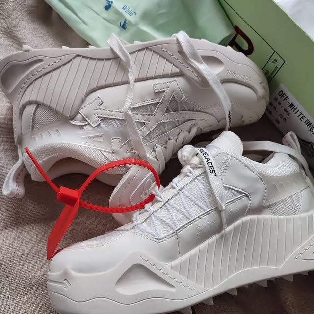 Off-White Odsy 1000 white