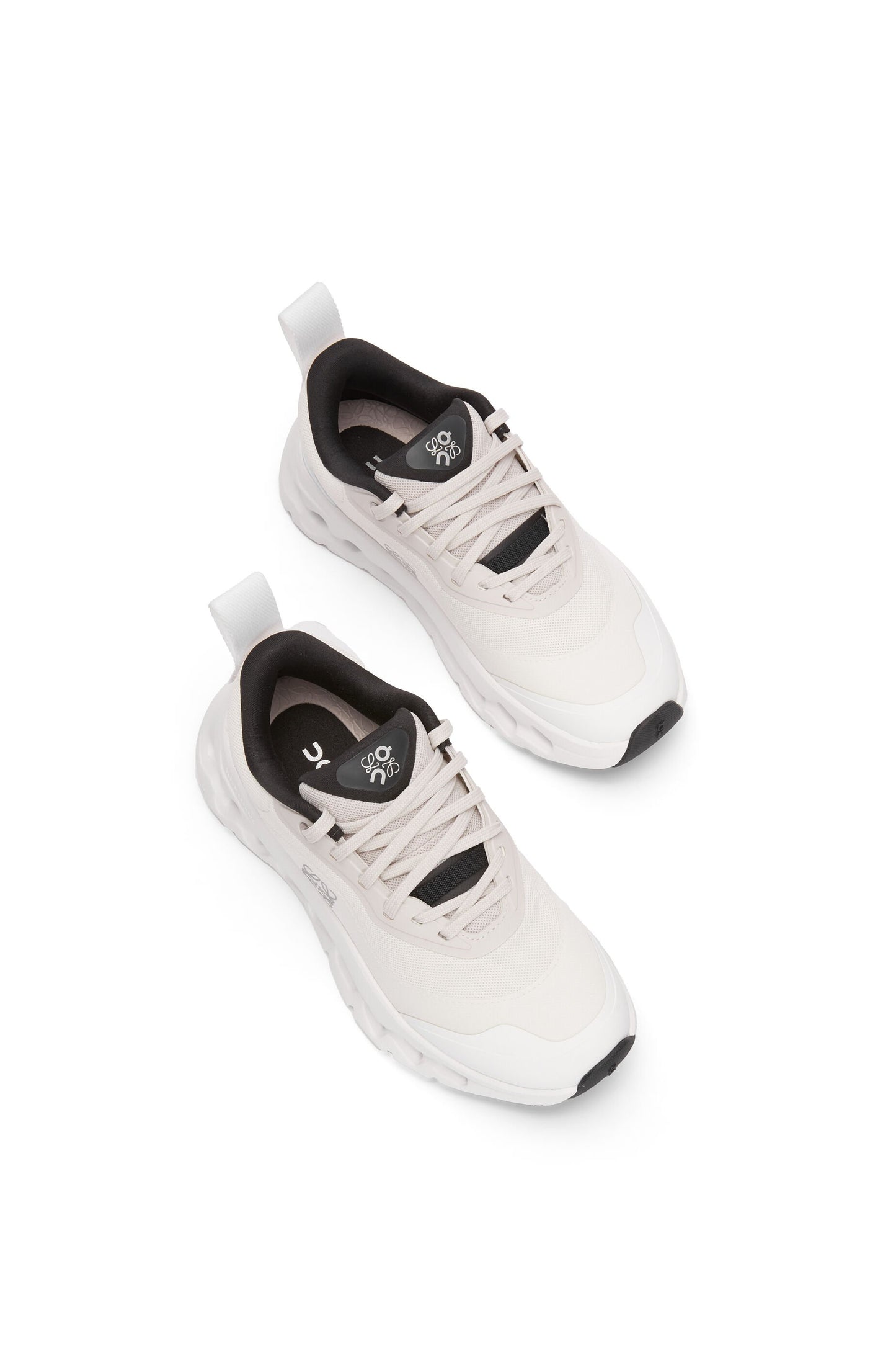 On Running Cloudtilt 2 LOEWE Sand White