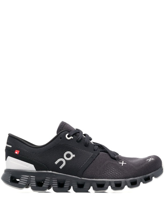 On Running Cloud X 4 sneakers