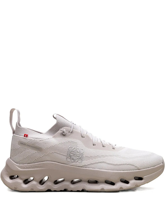 On Running x Loewe Cloudtilt "Sand"