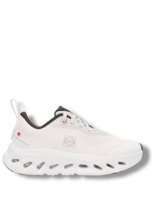 On Running Cloudtilt 2 LOEWE Sand White
