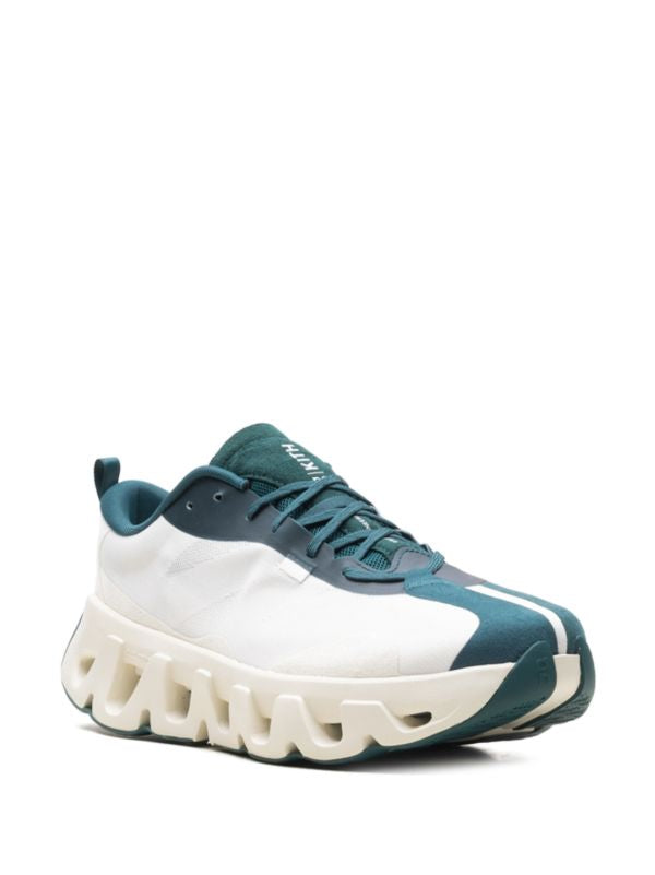 On Running K-Tech 1 Kith Tofu Sea Moss