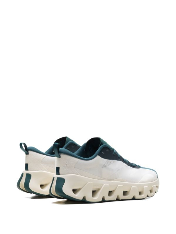 On Running K-Tech 1 Kith Tofu Sea Moss
